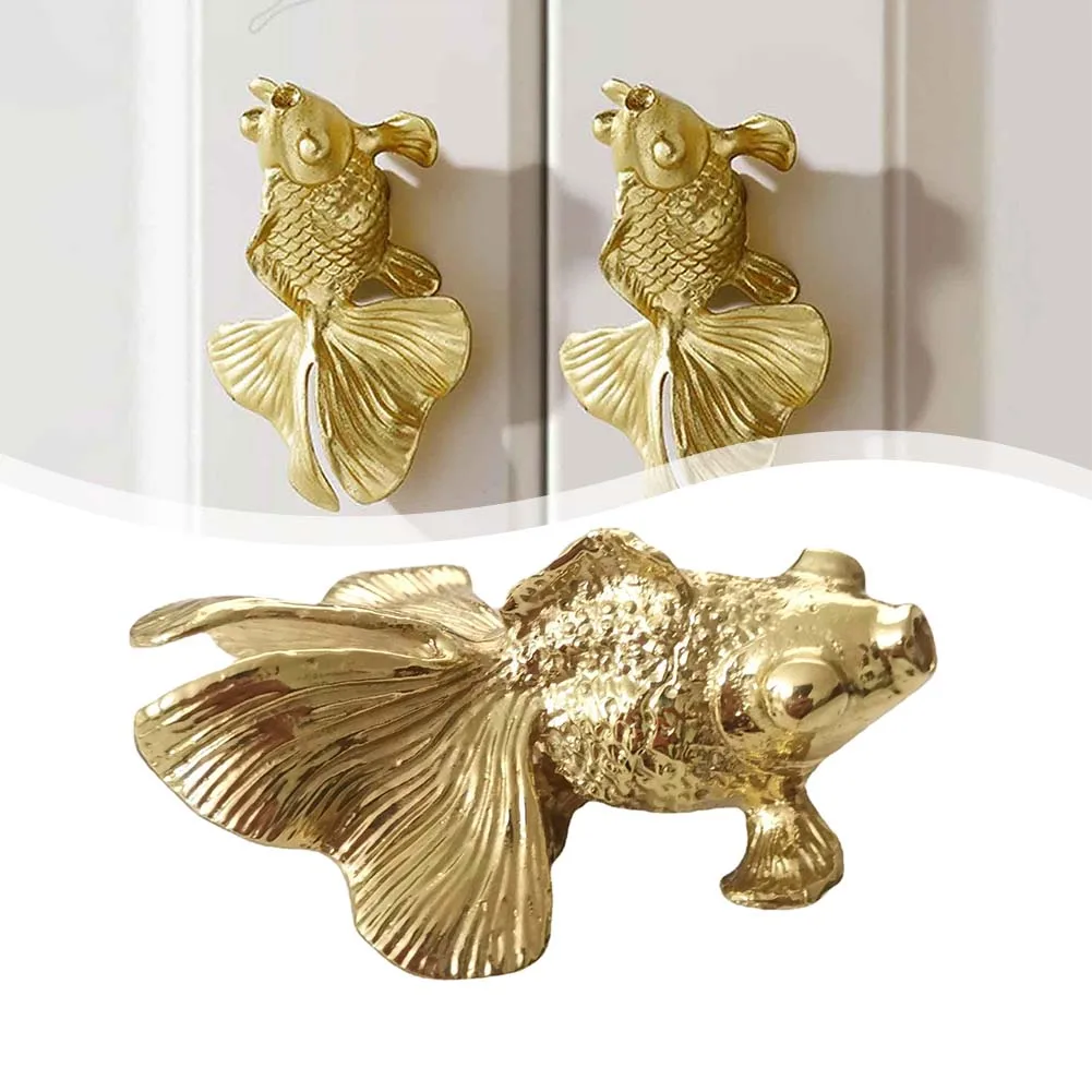 頑丈な真ちゅう製の金魚のノブ,キャビネット引き出しのノブ,ユ - Unique Furniture Hardware Pulls のレビューと価格